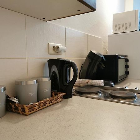 Apartament Proche Hyper-Centre Et Gare Tulon Zewnętrze zdjęcie
