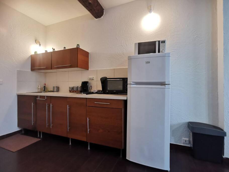 Apartament Proche Hyper-Centre Et Gare Tulon Zewnętrze zdjęcie
